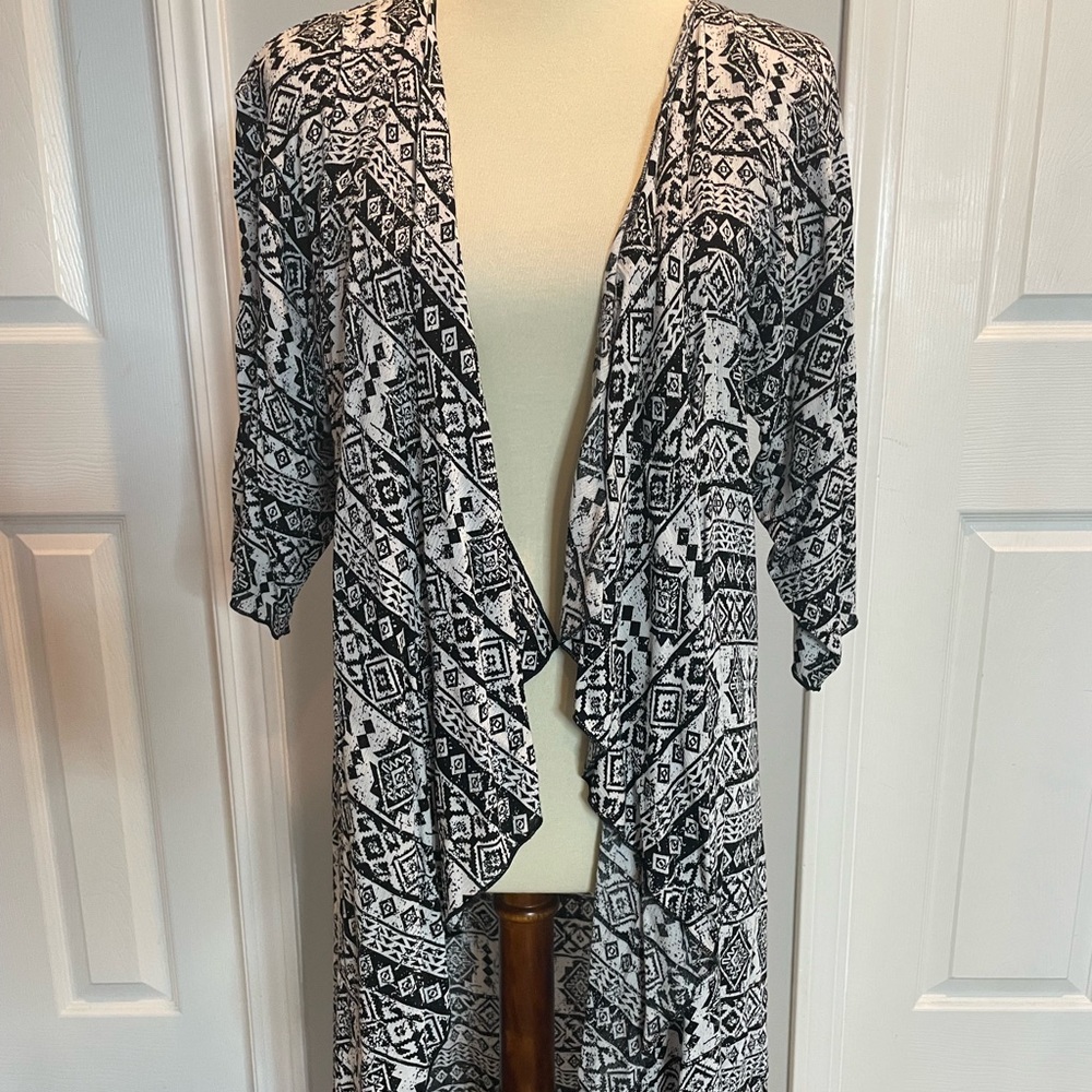 LuLaRoe Shirley